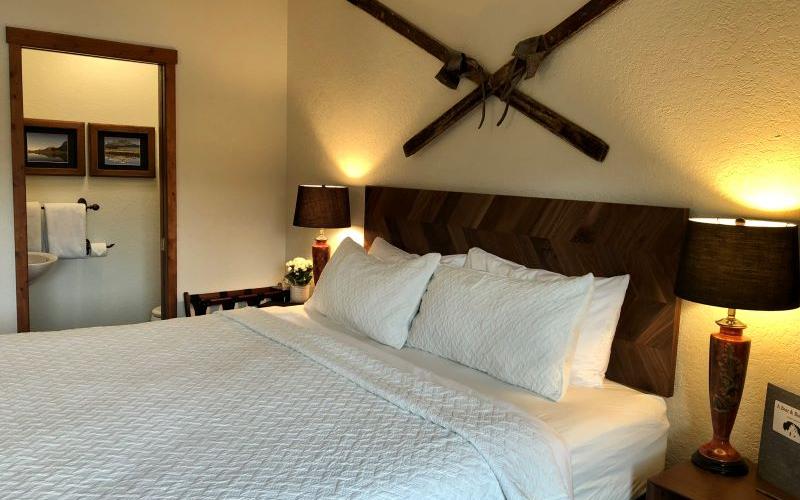 Travelers King Standard